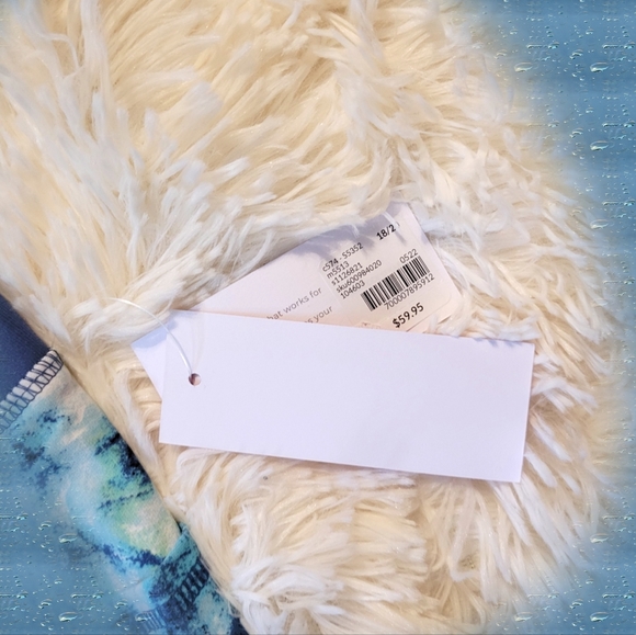 NWT 18/20 LANE BRYANT LIVI ACTIVE CROPPED LEGGINGS - Picture 6 of 6